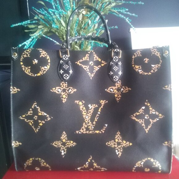 Louis Vuitton OnTheGo GM - Picture 1 of 8